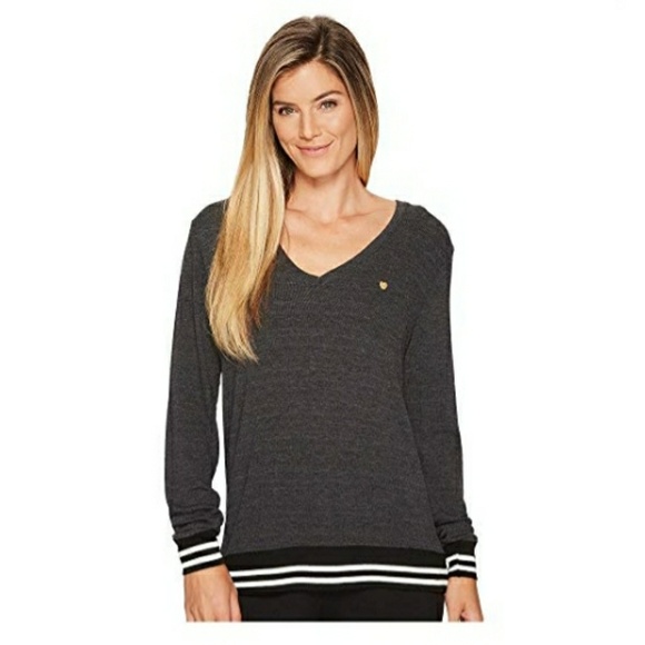 NWT Spiritual Gangster "In Love We Trust" V Neck - Picture 2 of 8